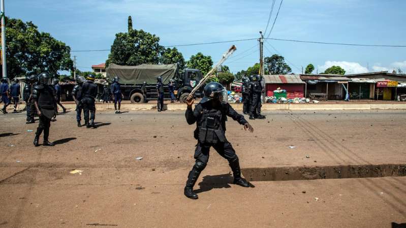 Guinée: Amnesty International dénonce «des tirs à balles réelles» des forces de sécurité