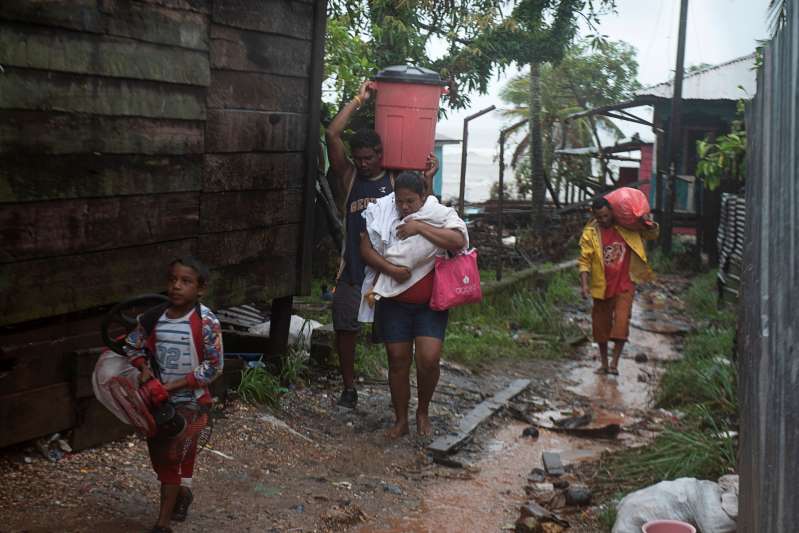 L’ouragan Iota, « bombe » climatique, alimente les craintes en Amérique centrale