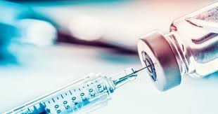 Vaccins AstraZeneca : Des  effets secondaires forts, comme de la fièvre et de la fatigue signalés….