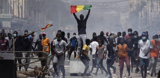Émeutes au Sénégal : Une commission d’enquête lancée, Ousmane Sonko déjà visé