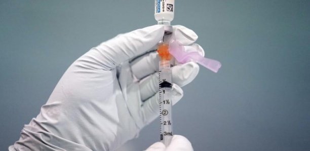 Vaccins Covid-19 : La France offre au Sénégal 184 800 doses d’AstraZeneca