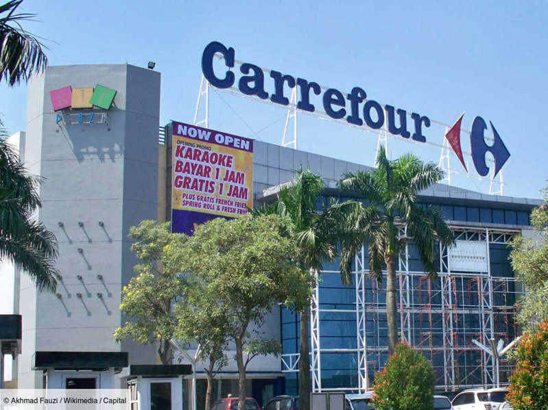 Insultes racistes contre une caissière Carrefour : la cliente sera jugée en juillet