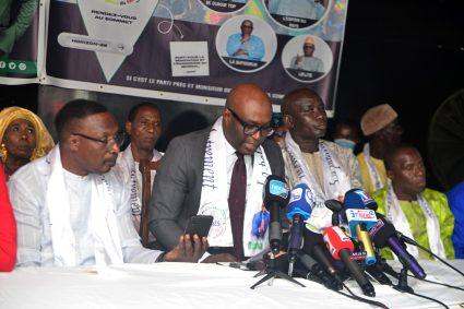 Contexte Post-Electoral: le parti pour la rénovation et l’émergence du Sénégal portèrent sur les fonts baptismaux